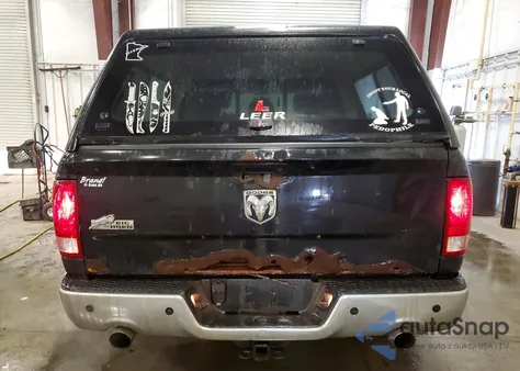 2010 Dodge Ram 1500 z USA, uszkodzony, nr VIN 1D7RV1CT8AS103280